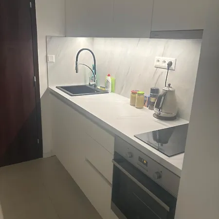Appartamento Moderný V Petržalke Pre 2-3 Osoby Bratislava